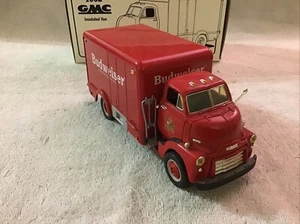 1995 First Gear 1952 GMC INSULATED VAN  BUDWEISER BEER 1/34 Diecast NIB - Picture 1 of 12