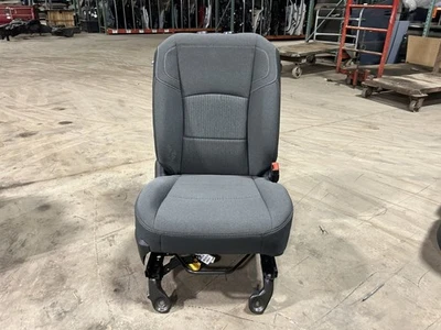 2020 DODGE RAM3500 Dark Gray Cloth Passenger Right Side Front Seat   - Imagem 1 de 4