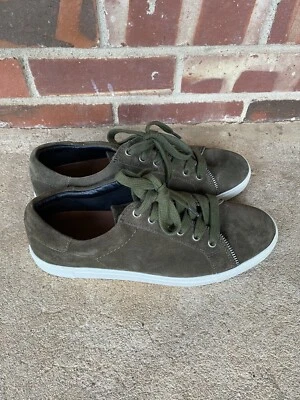 Frye and Co. 运动鞋女式 8.5 米 Sindy Moto 麂皮绒低帮 8013178 休闲绿色 — 第 1/4 张图片