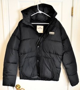 hollister black puffer jacket