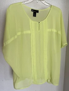 Lane Bryant Women's Chartreuse Blouse Women's Size 14/16 - Picture 1 of 2