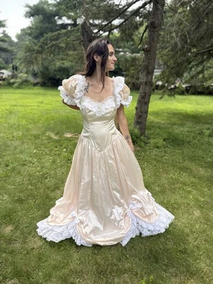 Vintage 80s Princess Prom Dress Southern Belle Po Peep Wedding Cosplay - Image 1 of 4