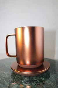 Original Ember 2AILTCM17 Smart 10 Unzen Kaffeebecher mit Ladestation Untersetzer getestet - Bild 1 von 15