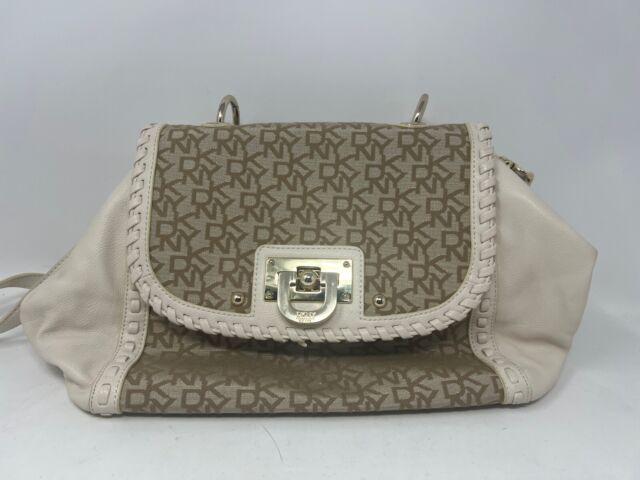 Original DKNY Bag ❤️😍 Price 1900 LE ▪️Immediate Purchase ▪️Dimensions 34 x  24 cm