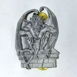 Vintage Disney Gargoyles 1.25" Brooklyn Metal Pewter Pin Starline Creations - Picture 1 of 3