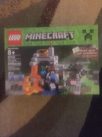 LEGO Minecraft The Cave 21113 100% complete w figures