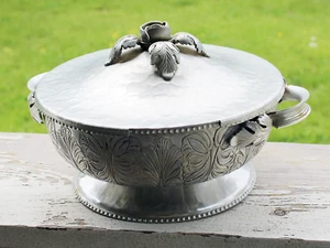 CONTINENTAL SILVERLOOK #658 Covered Serving Dish w/Handles HAMMERED ALUMINUM 8' - Picture 1 of 10