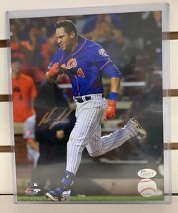 NY Mets WILMER FLORES Signed 8x10 Photo Autograph GOLD Ink - JSA + COA - Picture 1 of 1