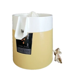 Van Wyck Electric Juicer #1001 Yellow Gold 120v WORKS MCM Vintage - Picture 1 of 19