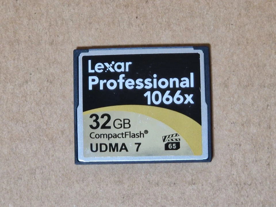 32GB Lexar Professional 1066X UDMA7 CF CompactFlash Memory Card - Image 1 of 1