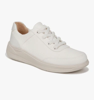 Bzees Time Square White Cream Lightweight Slip On Comfort Sneakers Women 8 NEW - Image 1 of 4