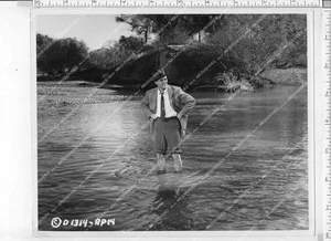 jo-4008 1956 orig Foto Jack Lemmon - Film You Can't Run Away from It jo-4008 - Bild 1 von 2