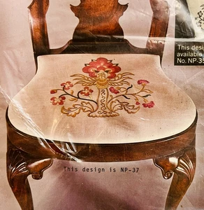 Paragon Crewel Kit Williamsburg Jacobean Chair Seat Cover NP-37 Vintage Floral - Picture 1 of 7