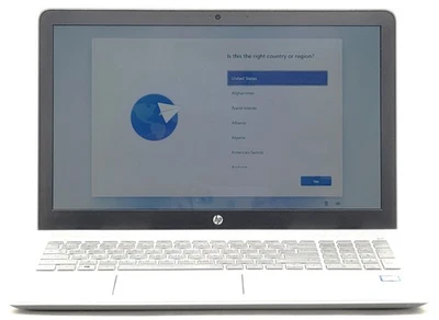 HP Pavilion CTO - WXGA - i5-7200U - 8GB RAM - 1TB HDD - Silver - Image 1 of 4