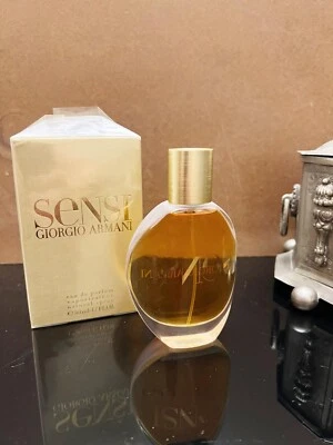 DE COLECCIÓN Giorgio Armani Sensi EDP Mujeres 50 ml 1.7 OZ SPRAY NUEVO EN CAJA DESCONTINUADO RARO Foto 1 de 4