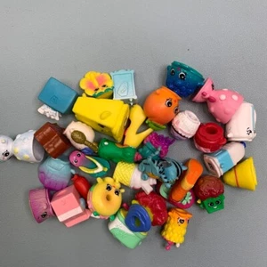 Mixed Lot (25+) SHOPKINS Mini Toys Various Series and Playset Parts - Picture 1 of 5