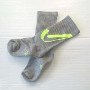 Nike Boys Everyday Cushioned Crew Socks - SX6955 - Light Gray - Size M - NEW - Picture 1 of 3