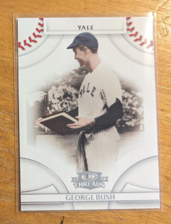 2008 Donruss Threads #33 George H W Bush Yale 41st President - Image 1 of 1
