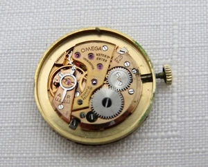 Omega Cal. 620 17 Jewels Manual Wind Wristwatch Movemen Runs Good Beat - Picture 1 of 3