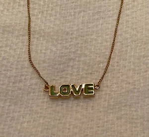 Women’s Girl’s LOVE Necklace Retro Green Gold Tone Fashion Costume Jewelry 16 in - Picture 1 of 7