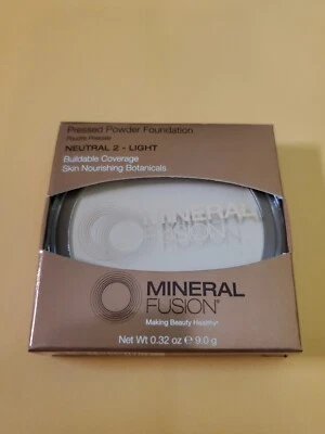 MINERAL FUSION Pressed Powder Foundation NEUTRAL 2 0.32oz  - Image 1 of 3