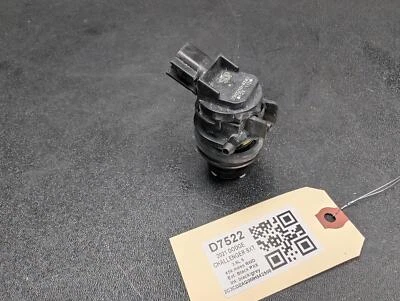 Bomba lavadora parabrisas Dodge Challenger 2021 5139113AA 2012 2013 2014 2015-2023 Foto 1 de 4