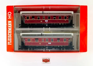 Fleischmann H0 805076 - Set 2 Autos Reisende 2 Achsen DB 1 ª+ 2.Kl Wie Neu - Bild 1 von 2