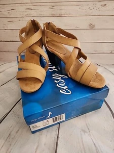 Easy Street Amuse Slingback Strappy Sandals- Camel/Tan "Luggage" US 9W - Picture 1 of 8