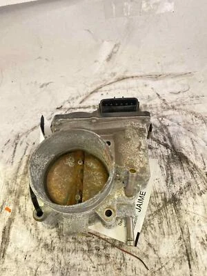 Conjunto de carrocería/válvula del acelerador Nissan Frontier 05 06 07 08 09 10 11 12 Foto 1 de 3