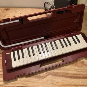 YAMAHA P-37D Melodica Wind Keyboard Pianica 37-keys F3~F6 with Plastic Case Used - Picture 1 of 6