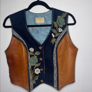 Hand Made By Denim Evolution Women's Western Embroidered Fitted Vest - Picture 1 of 11