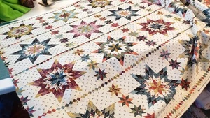 Makower Dahlia Blocks panel by Edyta Sitar, cheater print 100% cotton fabric - Picture 1 of 6