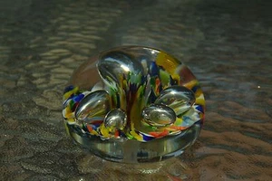 Signed & Dated Paperweight, "Gibson 1991", Floral with Controlled Bubbles, M139 - Picture 1 of 6