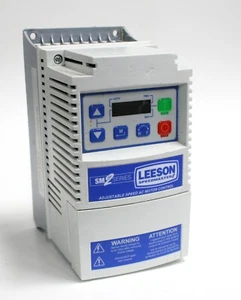 VFD LEESON 174610.00 2HP 240V 1PH & 3 Phase 13.3/8.1 A Input 0-230V 7A Output - Picture 1 of 7