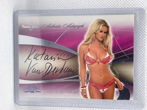 Autógrafo Benchwarmer Signature Series 2008 Katarina Van Derham - Imagen 1 de 1
