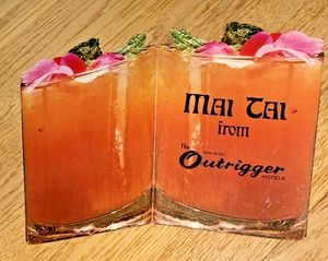 Vintage 1970s MAI TAI FROM THE WAIKIKI OUTRIGGER HOTELS - Drink Menu - Picture 1 of 6