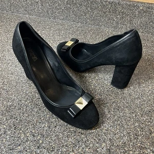 Scarpa decolte Michael Kors donna taglia 8,5M tacco comodo casual nera scamosciata - Foto 1 di 10