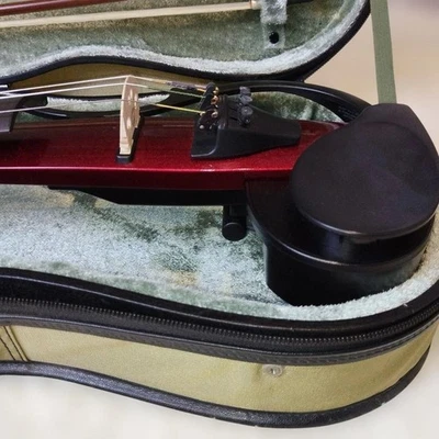 Yamaha SV-110 Electric Silent Violin Red w/case - Image 1 of 4