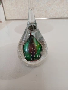 Pisapapeles de cristal de plomo polaco 24 % Pbo lágrima burbujas verdes/rojas M P firmado - Imagen 1 de 6
