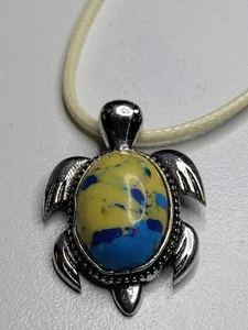 Silver Tone Turtle Pendant (various Colors) On 18" cord Necklace - Picture 1 of 10