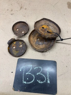 Ford Bronco F150 1978 1979 conjunto de 4 tazas de montaje con resorte helicoidal delantero oxidado OE Foto 1 de 4