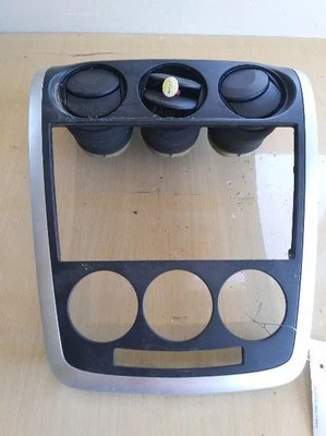 CX-7      2007 RADIO,HEATER BEZEL W/VENTS  305086 - Image 1 of 2