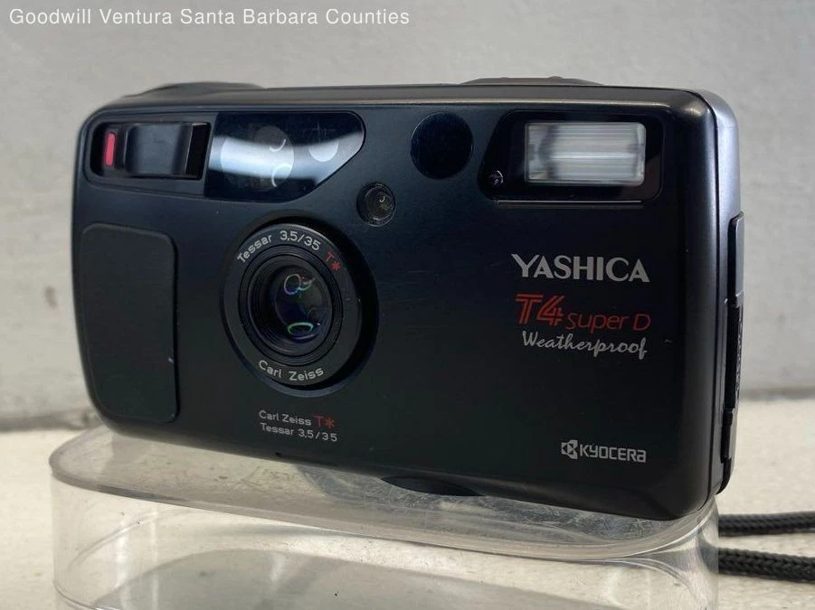 Preços baixos em Câmeras de filme Yashica T4 | eBay