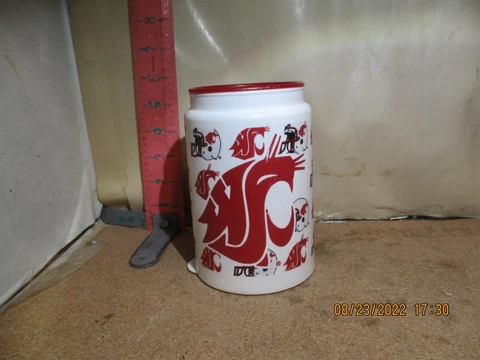 WASHINGTON STATE UNIVERSITY WAZZOO COUGARS MUG-WHIRLEY INDUSTRIES MADE IN USA Cover