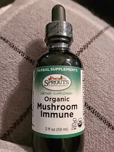 Sprouts Organic Mushroom Immune Dietary Supplement 2 Fl Oz - Picture 1 of 4