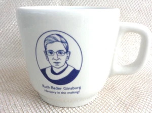 RUTH BADER GINSBERG Herstory in tazza da caffè di FISHS EDDY - Foto 1 di 5