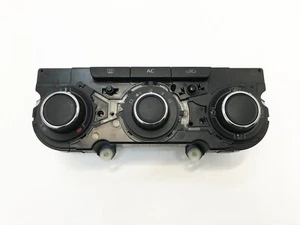 Centralina climatizzatore Skoda Octavia II climatizzatore originale 3T0820047R - Foto 1 di 6