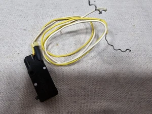 JVC L- F41 Turntable Microswitch - Picture 1 of 4