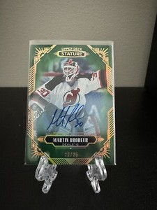 2020-21 UD Stature MARTIN BRODEUR AUTOGRAPH - GREEN ON CARD AUTO SSP /25