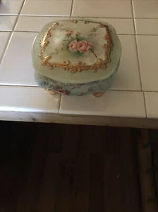 antique porcelain jewelry box - Picture 1 of 6
